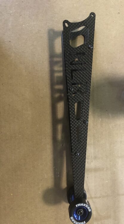 Carbon Fiber DR10 Ladder Style Wheelie Bar - Image 3